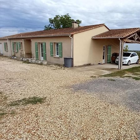 Chambre Familiale Dans Maison Au Calme Segonzac  エクステリア 写真