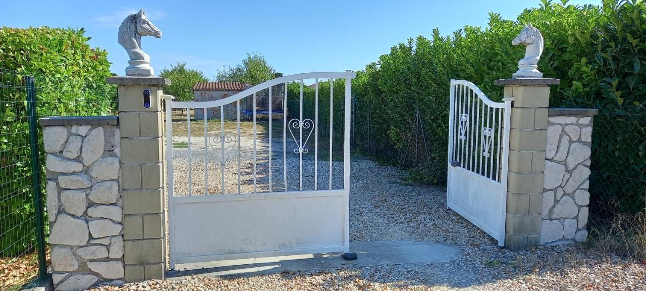 Chambre Familiale Dans Maison Au Calme Segonzac  エクステリア 写真